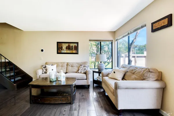 $515,000 | 29 Sailmaker Court, San Rafael, CA 94903
