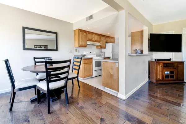 $515,000 | 29 Sailmaker Court, San Rafael, CA 94903