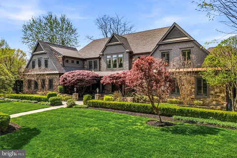 $2,300,000 | 728 Mill Street, Moorestown, NJ 08057