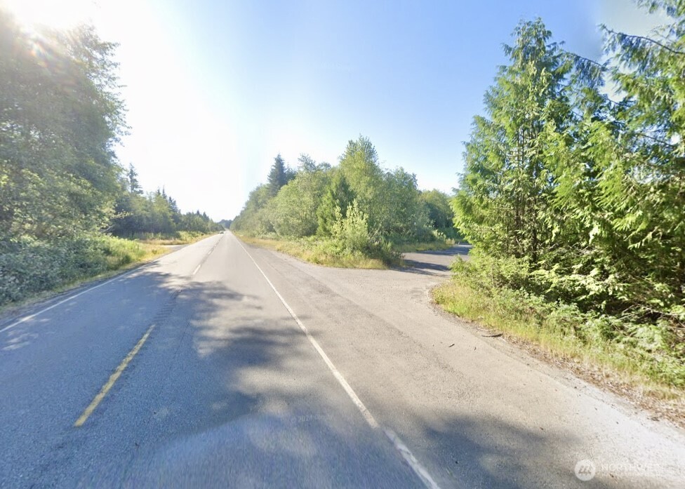 7507 Highway 101 Amanda Park, WA 98526 - Photo 15 of 30
