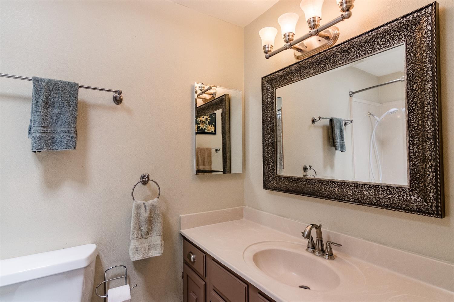644 Holton Road Talent, OR 97540 - Photo 24 of 35 Additional Photo