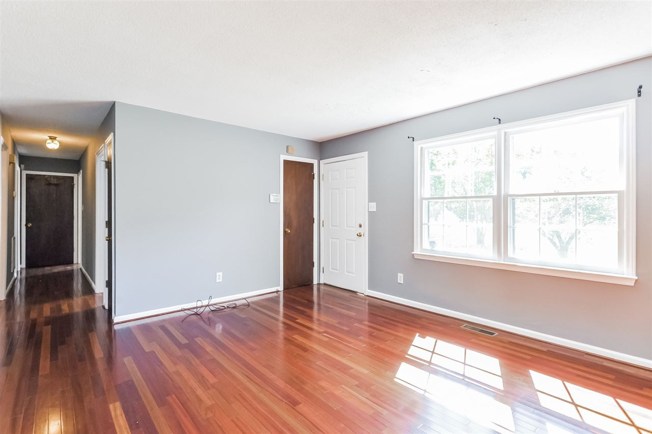 9041 Ransdell Road Raleigh, NC 27603 - Photo 4 of 25 Photo 4