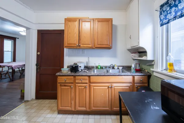 $399,900 | 81 North Main Avenue, Albany, NY 12203