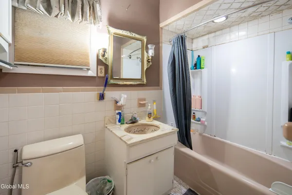 $399,900 | 81 North Main Avenue, Albany, NY 12203