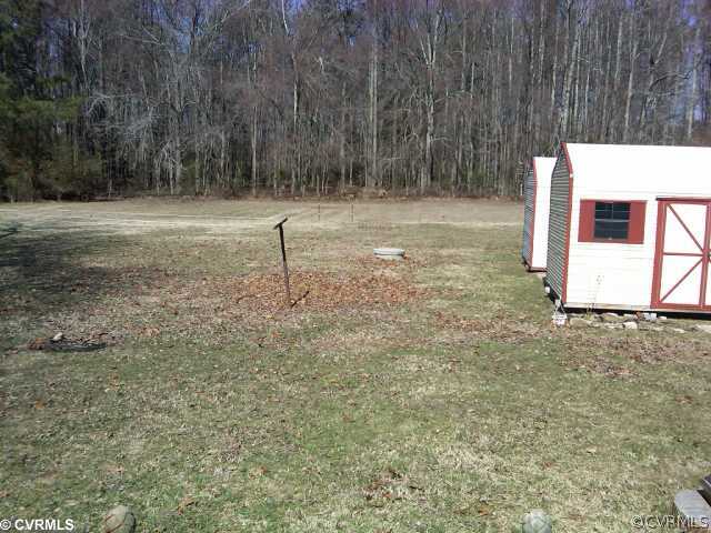 21500 Genito Road Moseley, VA 23120 - Photo 9 of 11 a view of a outdoor space
