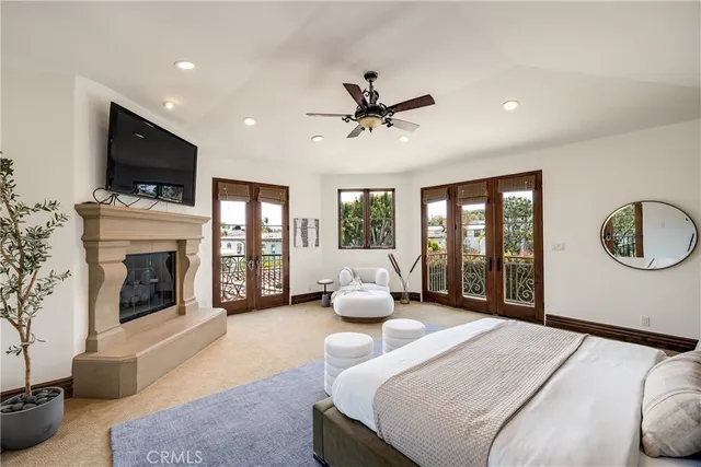 $24,000 | 718 North Poinsettia Avenue, Manhattan Beach, CA 90266