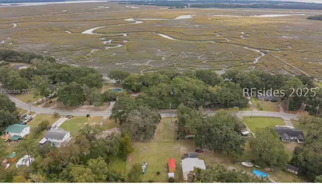 $150,000 | 411 Broad River Drive, Beaufort, SC 29906