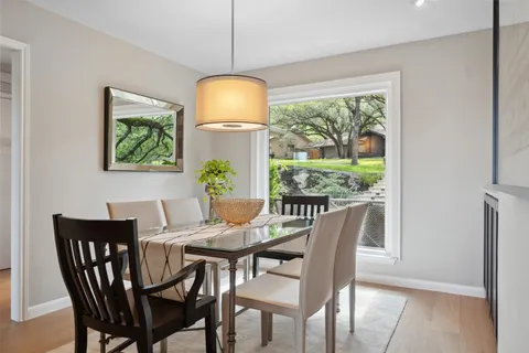 $1,200,000 | 8900 Rockcrest Drive, Austin, TX 78759