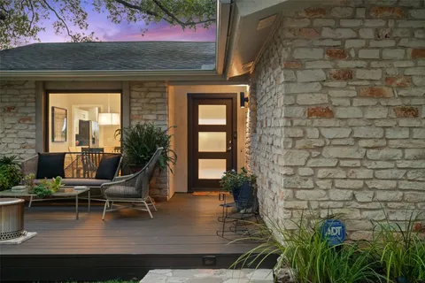 $1,200,000 | 8900 Rockcrest Drive, Austin, TX 78759