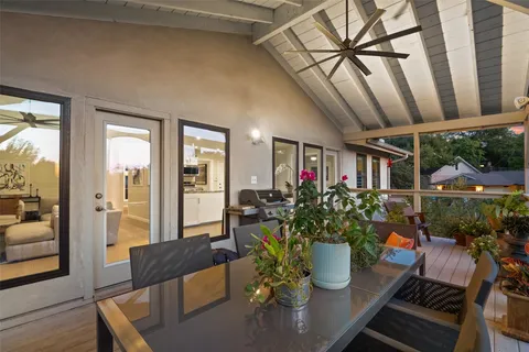 $1,200,000 | 8900 Rockcrest Drive, Austin, TX 78759