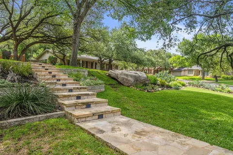 $1,200,000 | 8900 Rockcrest Drive, Austin, TX 78759