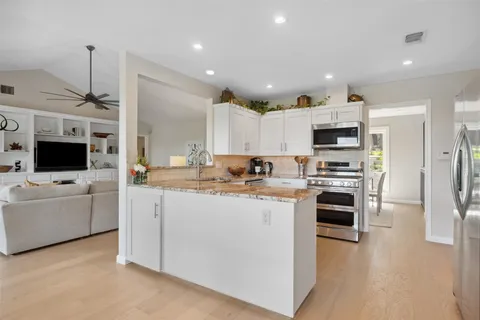 $1,200,000 | 8900 Rockcrest Drive, Austin, TX 78759