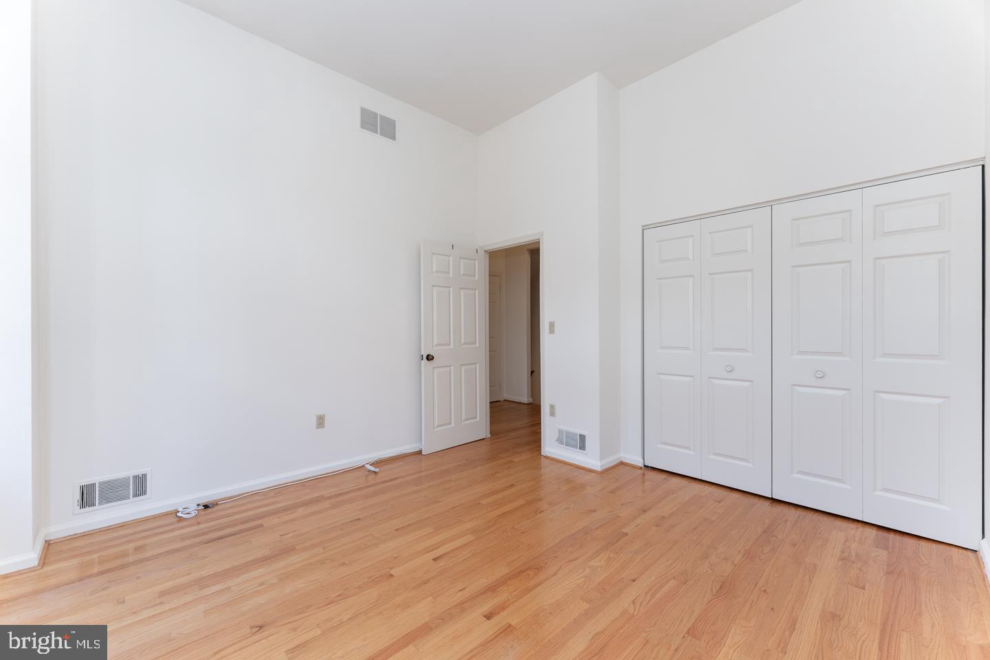 2020 Walnut Street, Unit 2032 Philadelphia, PA 19103 - Photo 15 of 32