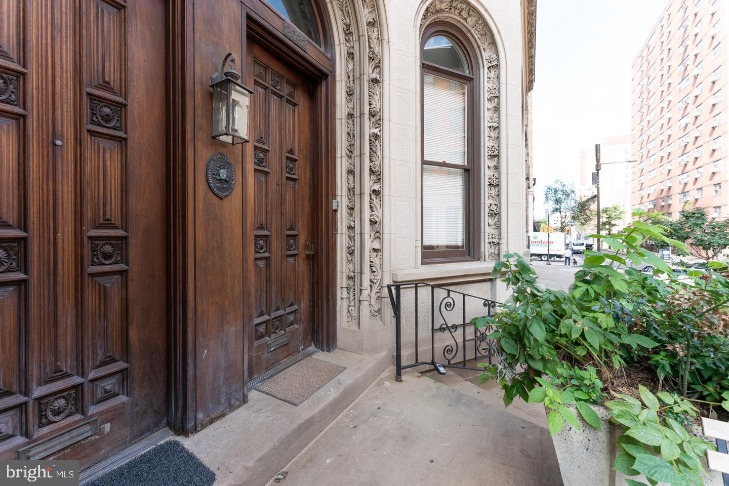 2020 Walnut Street, Unit 2032 Philadelphia, PA 19103 - Photo 20 of 32