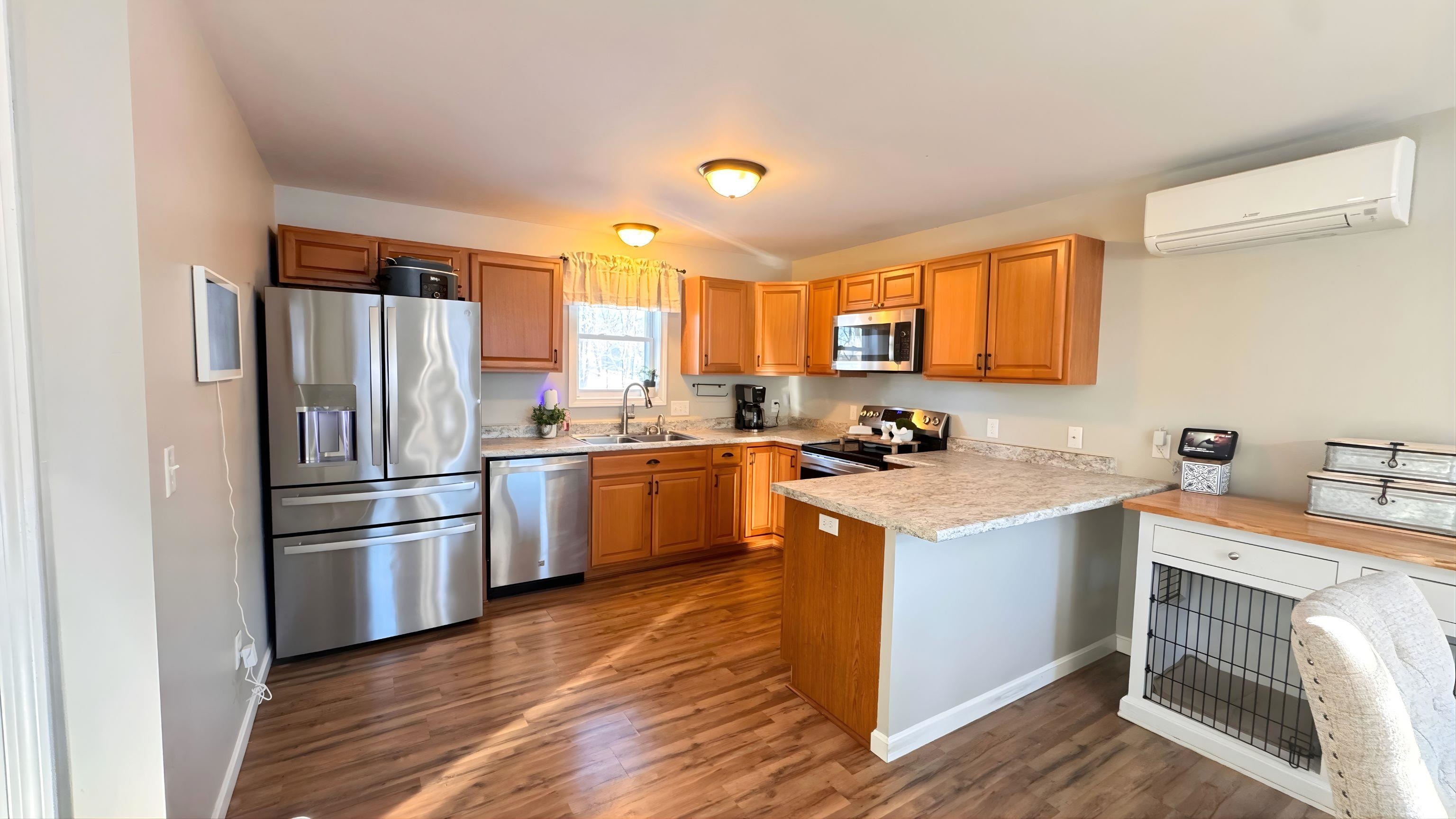 8 Cote Circle Raymond, NH 03077 - Photo 12 of 51