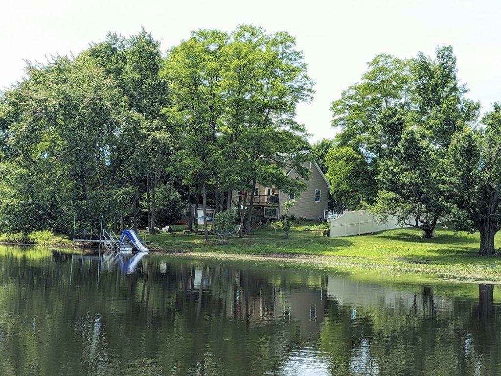 8 Cote Circle Raymond, NH 03077 - Photo 47 of 51