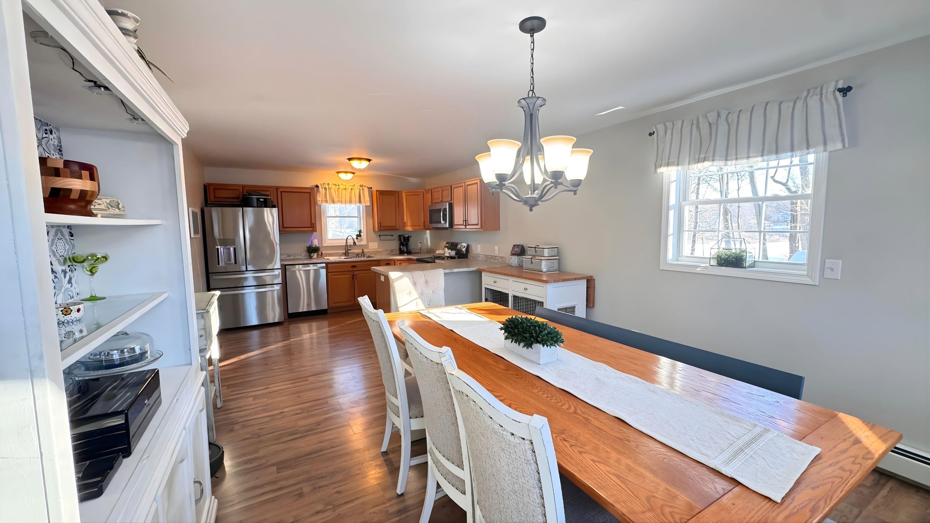 8 Cote Circle Raymond, NH 03077 - Photo 9 of 51