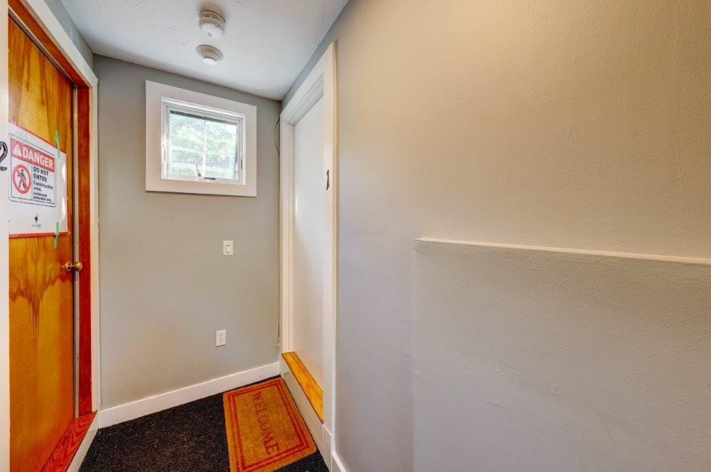 313 Main Street Wellfleet, MA 02667 - Photo 32 of 32 Interior Hall