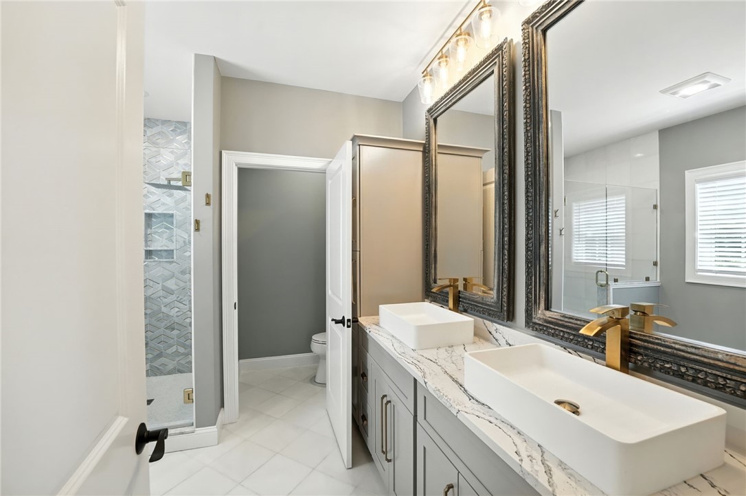 53 Cross Road Johnston, RI 02919 - Photo 19 of 33