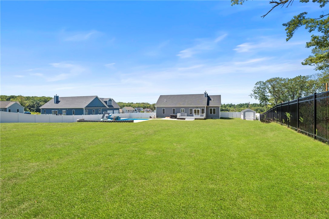53 Cross Road Johnston, RI 02919 - Photo 30 of 33