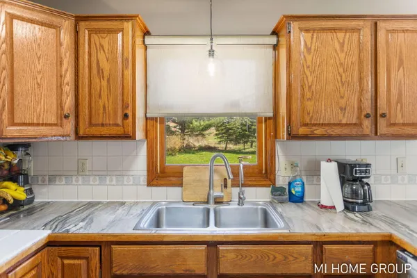 $449,900 | 1081 Graafschap Road, Holland, MI 49423