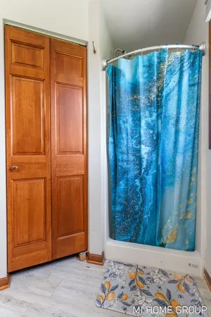 $449,900 | 1081 Graafschap Road, Holland, MI 49423