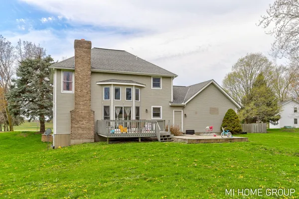 $449,900 | 1081 Graafschap Road, Holland, MI 49423