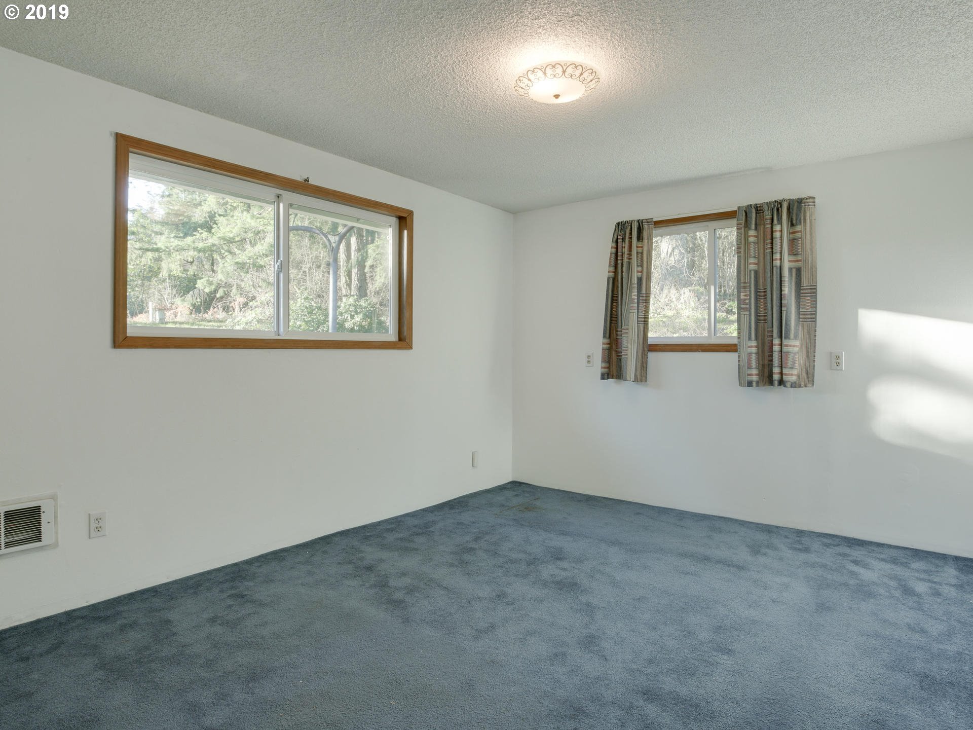 17564 South Lower Highland Road Beavercreek, OR 97004 - Photo 15 of 31 Gallery Image 15