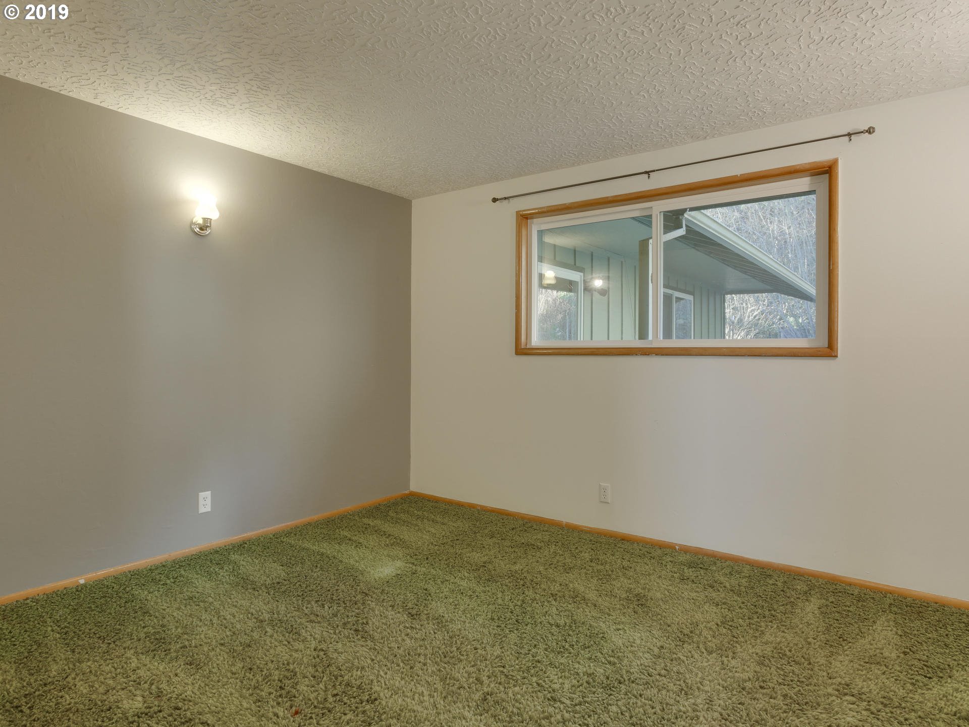17564 South Lower Highland Road Beavercreek, OR 97004 - Photo 16 of 31 Gallery Image 16