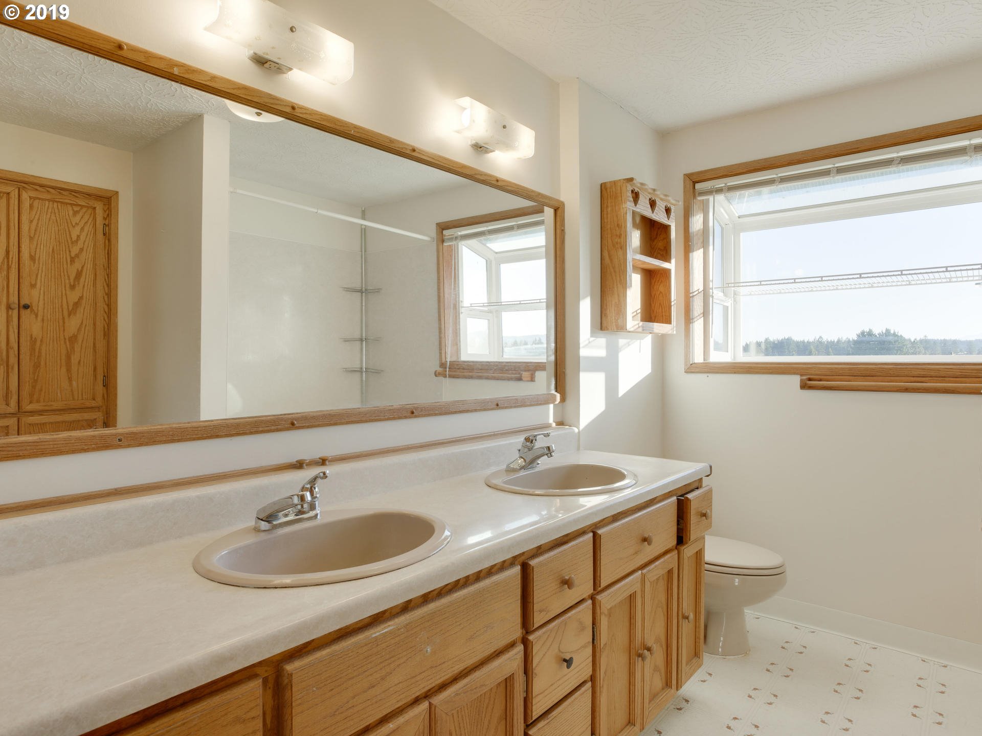 17564 South Lower Highland Road Beavercreek, OR 97004 - Photo 17 of 31 Gallery Image 17