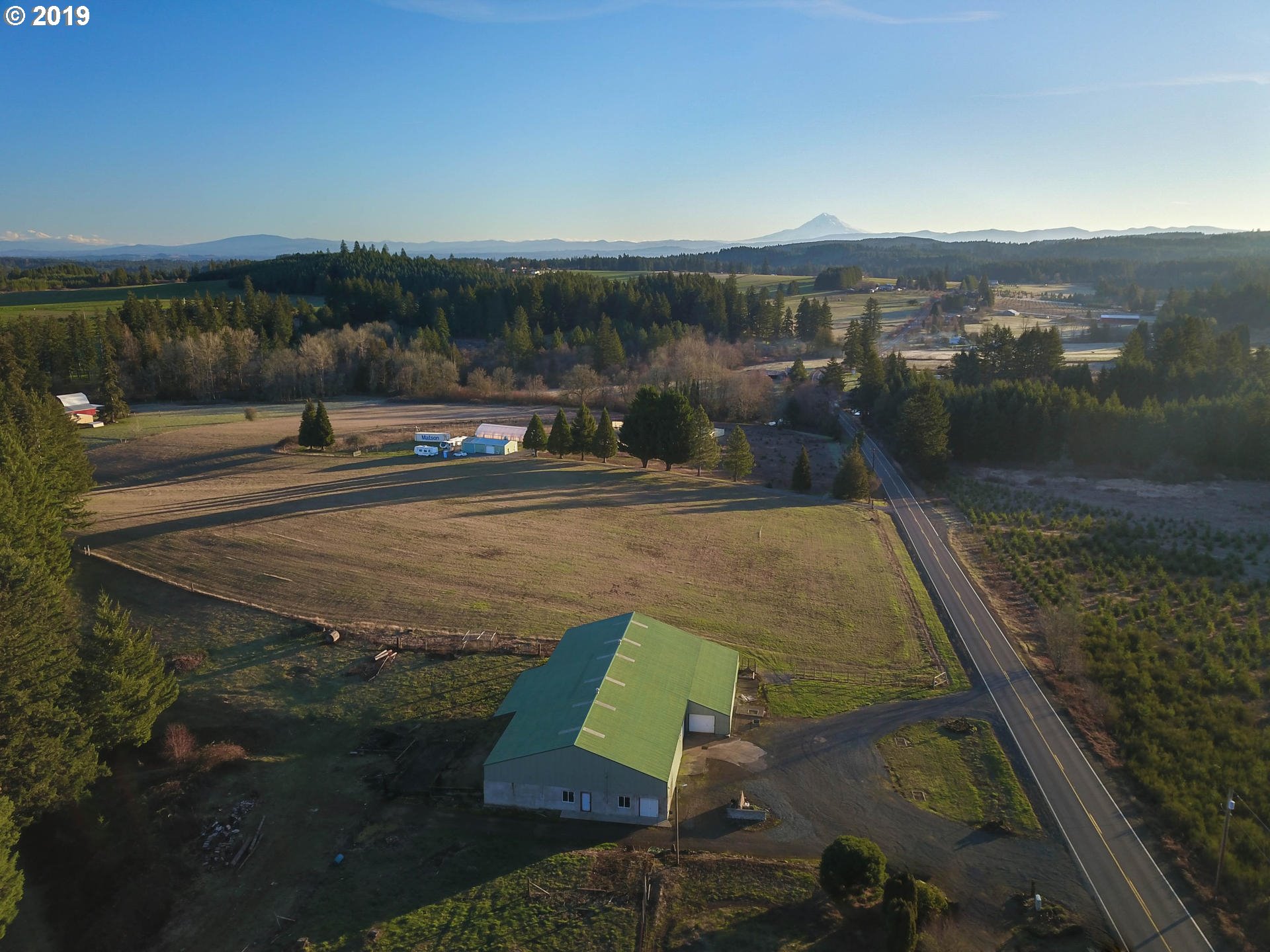 17564 South Lower Highland Road Beavercreek, OR 97004 - Photo 4 of 31 Gallery Image 4