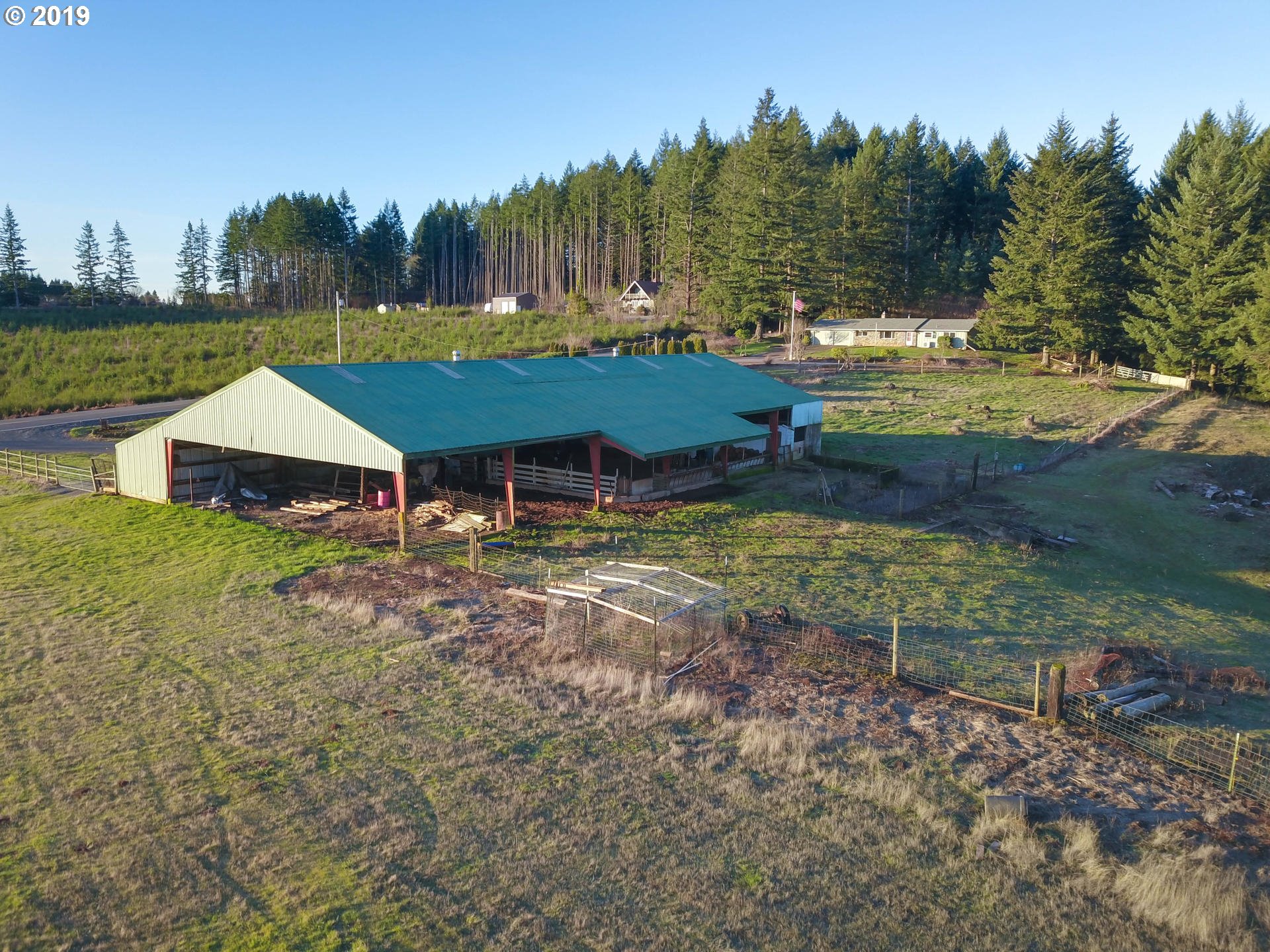 17564 South Lower Highland Road Beavercreek, OR 97004 - Photo 5 of 31 Gallery Image 5