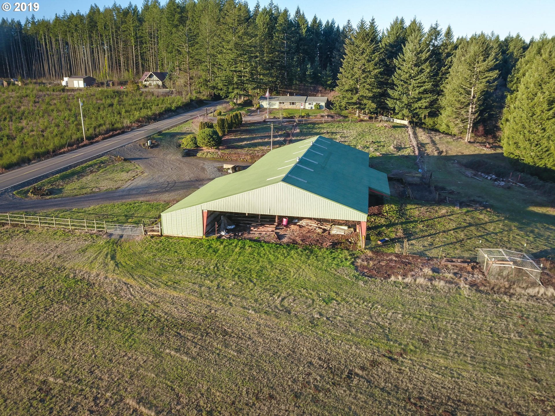 17564 South Lower Highland Road Beavercreek, OR 97004 - Photo 6 of 31 Gallery Image 6