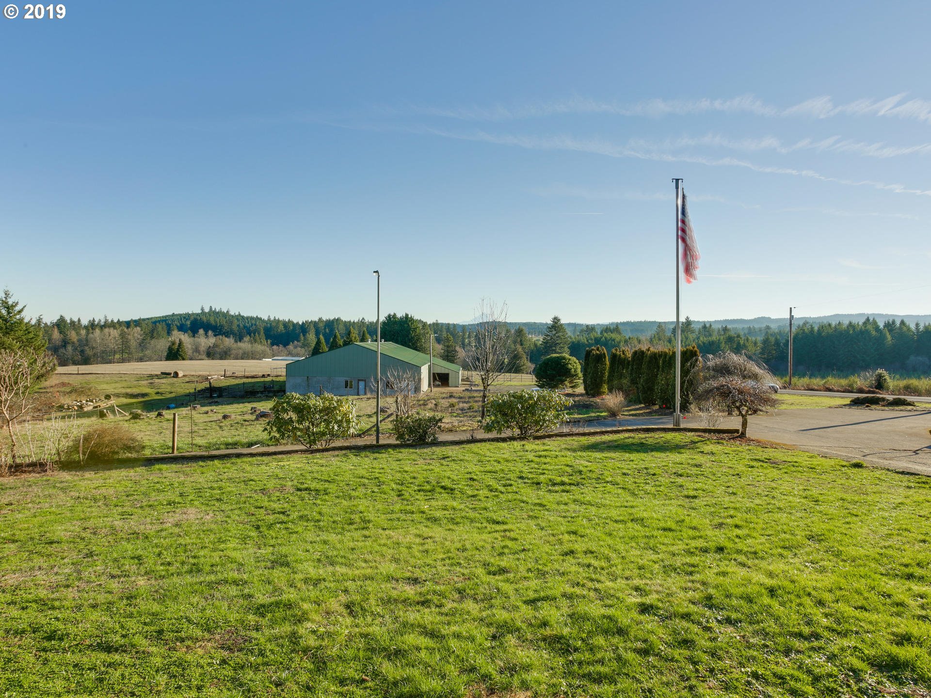 17564 South Lower Highland Road Beavercreek, OR 97004 - Photo 7 of 31 Gallery Image 7