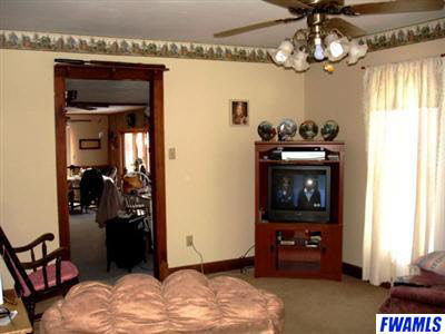 289 East Markle Road Huntington, IN 46750 - Photo 10 of 17 Gallery Image 10