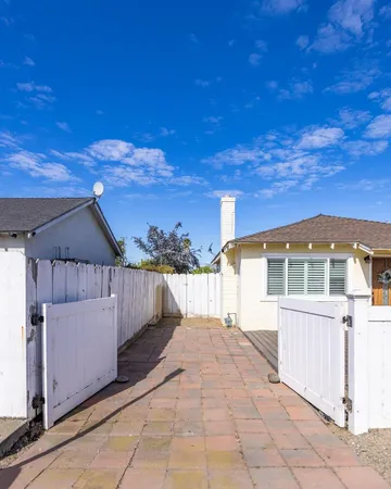 $799,000 | 1425 Luxton Street, Seaside, CA 93955