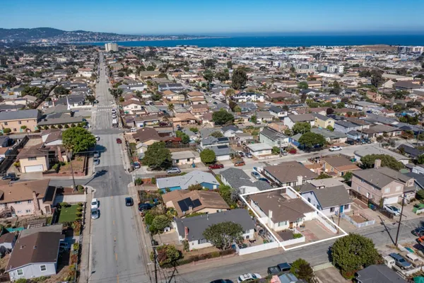 $799,000 | 1425 Luxton Street, Seaside, CA 93955