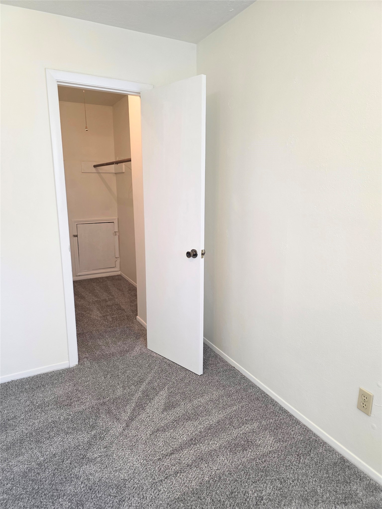 24022 Spring Briar Lane Spring, TX 77373 - Photo 16 of 35 Bedroom 1 walk in closet