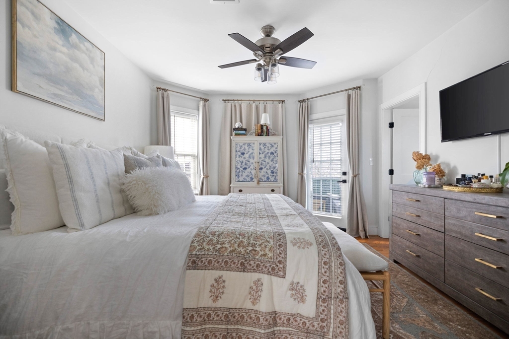 644 Adams Street, Unit 3 Boston, MA 02122 - Photo 16 of 34