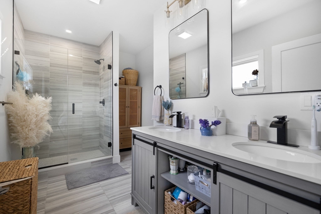 644 Adams Street, Unit 3 Boston, MA 02122 - Photo 18 of 34