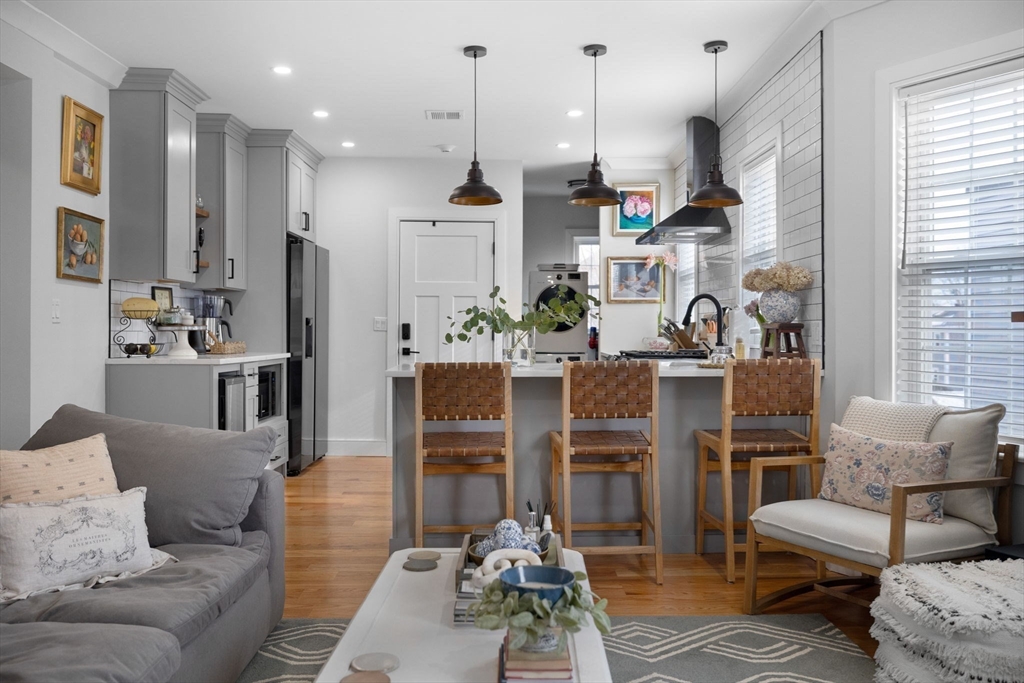 644 Adams Street, Unit 3 Boston, MA 02122 - Photo 5 of 34