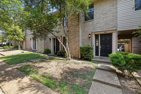 $299,900 | 8400 Jamestown Drive, Unit 410, Austin, TX 78758