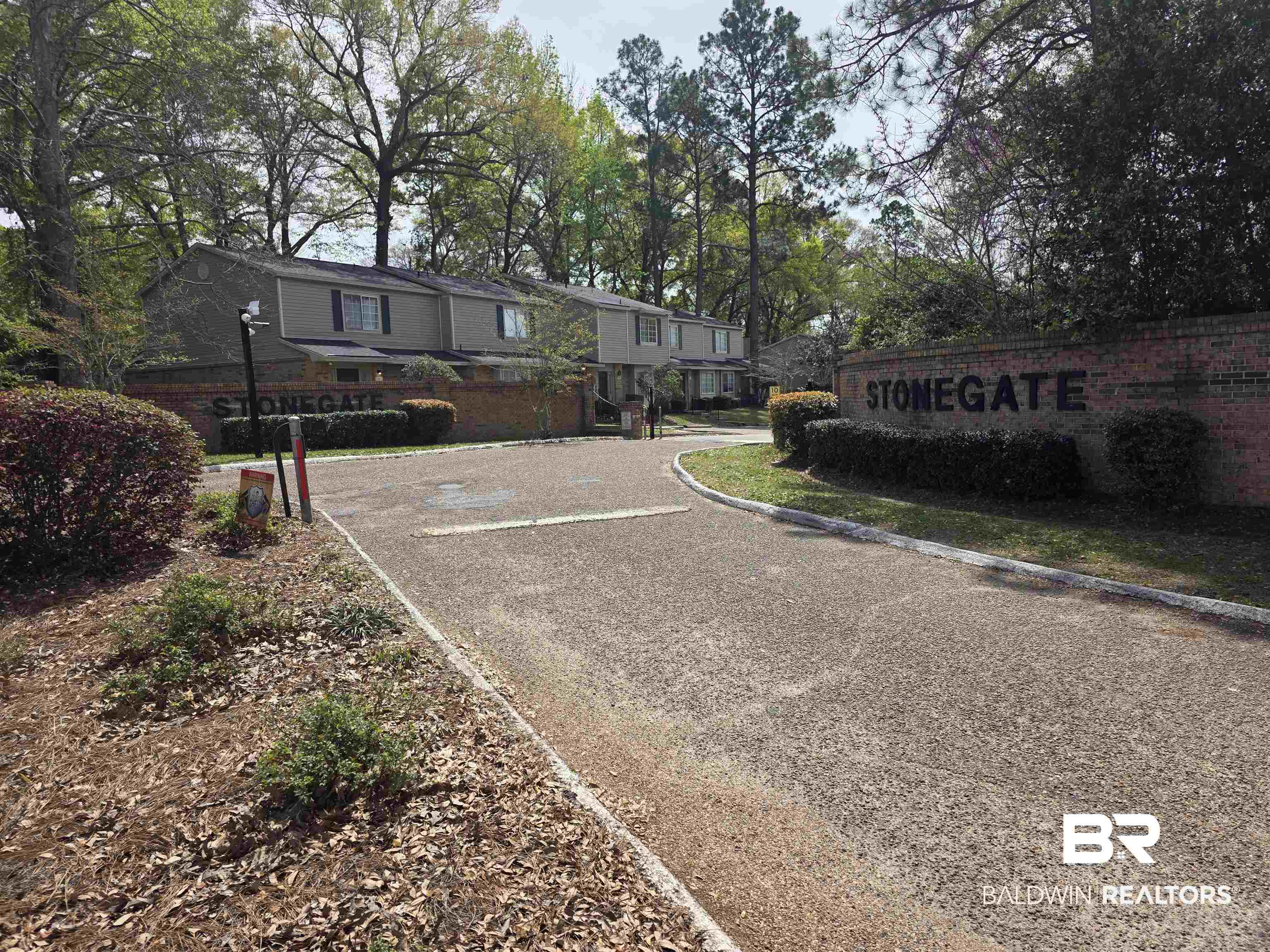 6701 Dickens Ferry Road, Unit 33 Mobile, AL 36608 - Photo 43 of 44 Gallery Image 43