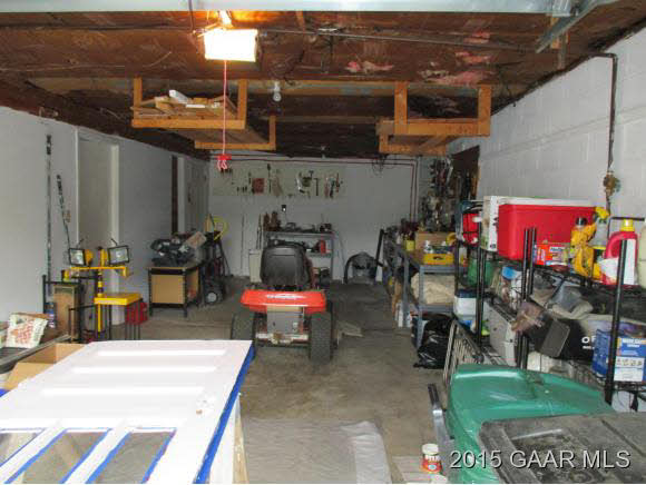 206 Meadowbrook Road Staunton, VA 24401 - Photo 20 of 25 Gallery Image 20