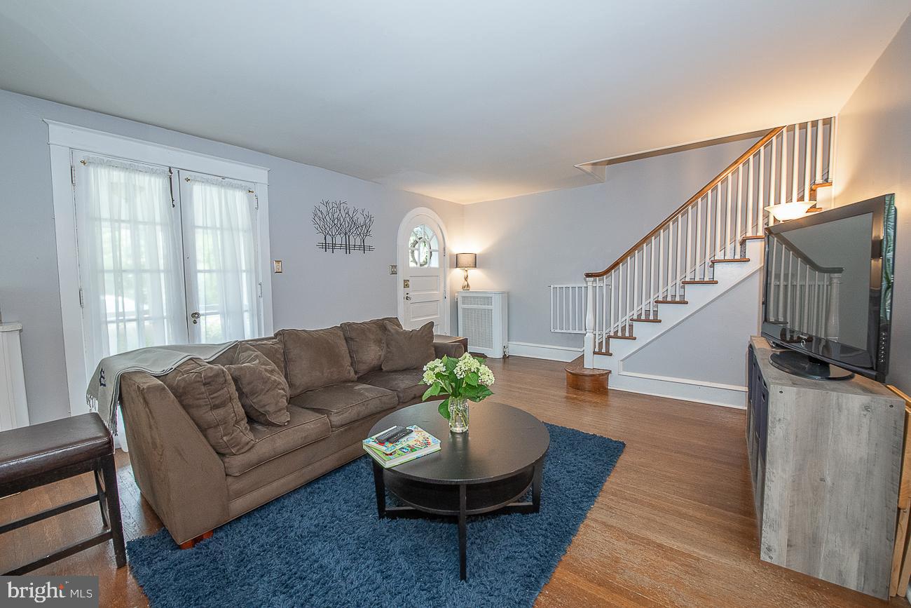 117 Gladstone Road Lansdowne, PA 19050 - Photo 11 of 57