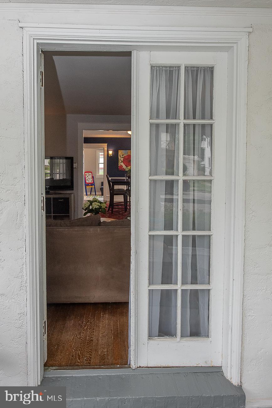 117 Gladstone Road Lansdowne, PA 19050 - Photo 15 of 57