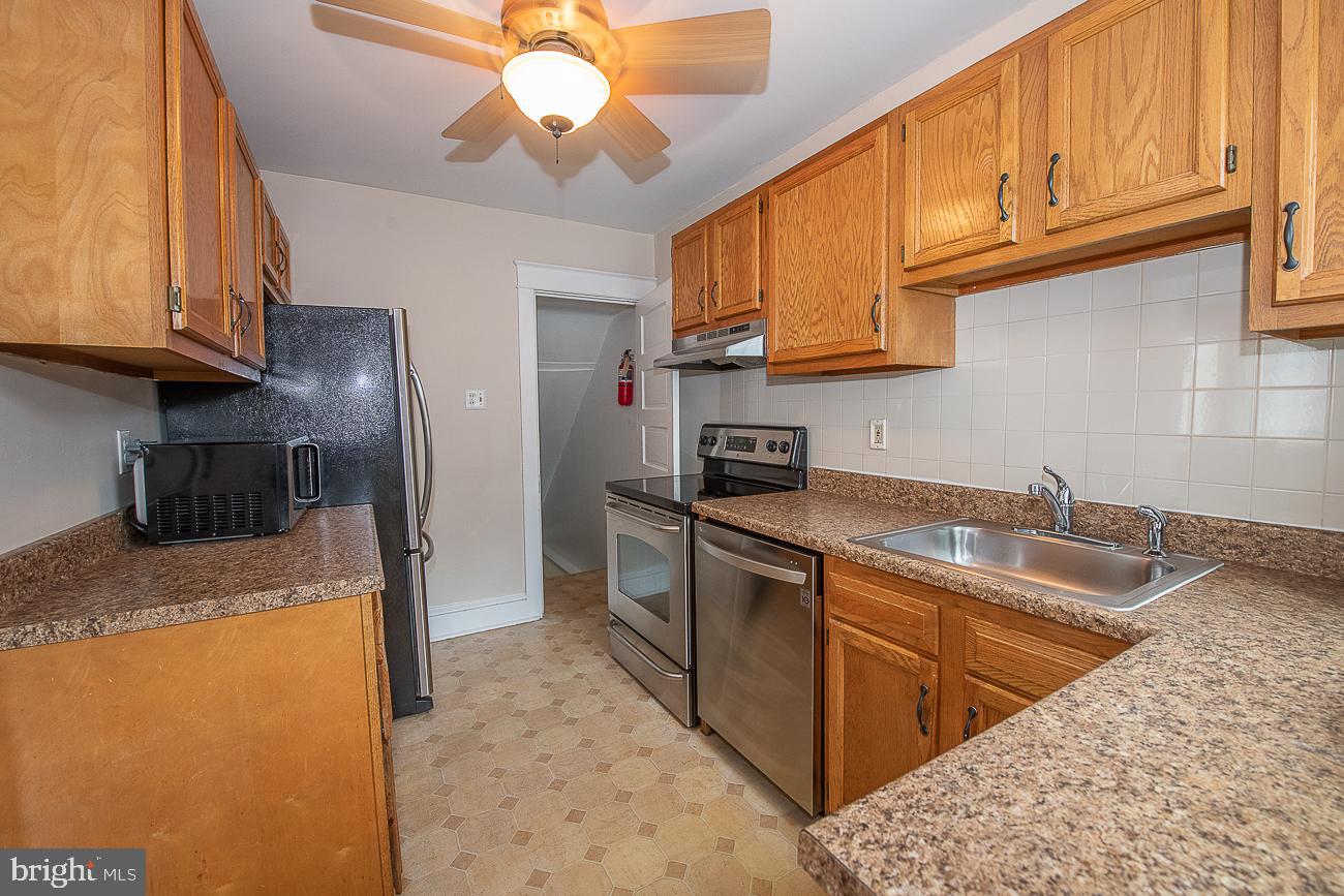 117 Gladstone Road Lansdowne, PA 19050 - Photo 25 of 57