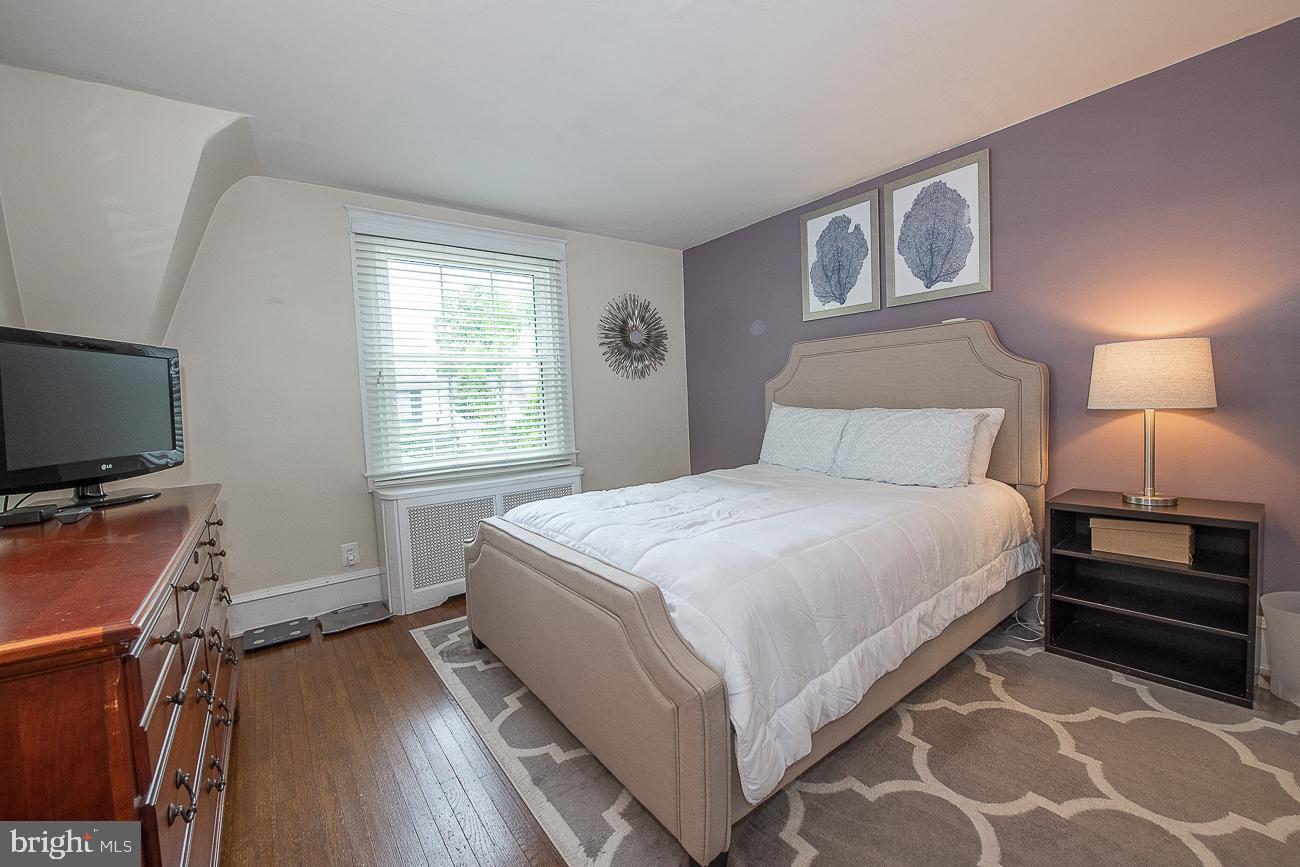 117 Gladstone Road Lansdowne, PA 19050 - Photo 31 of 57 Primary Bedroom