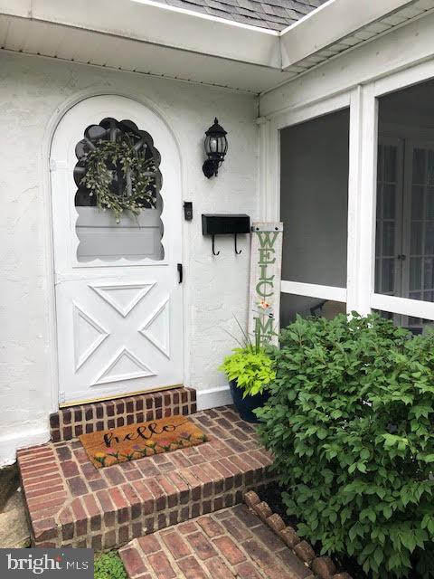 117 Gladstone Road Lansdowne, PA 19050 - Photo 5 of 57