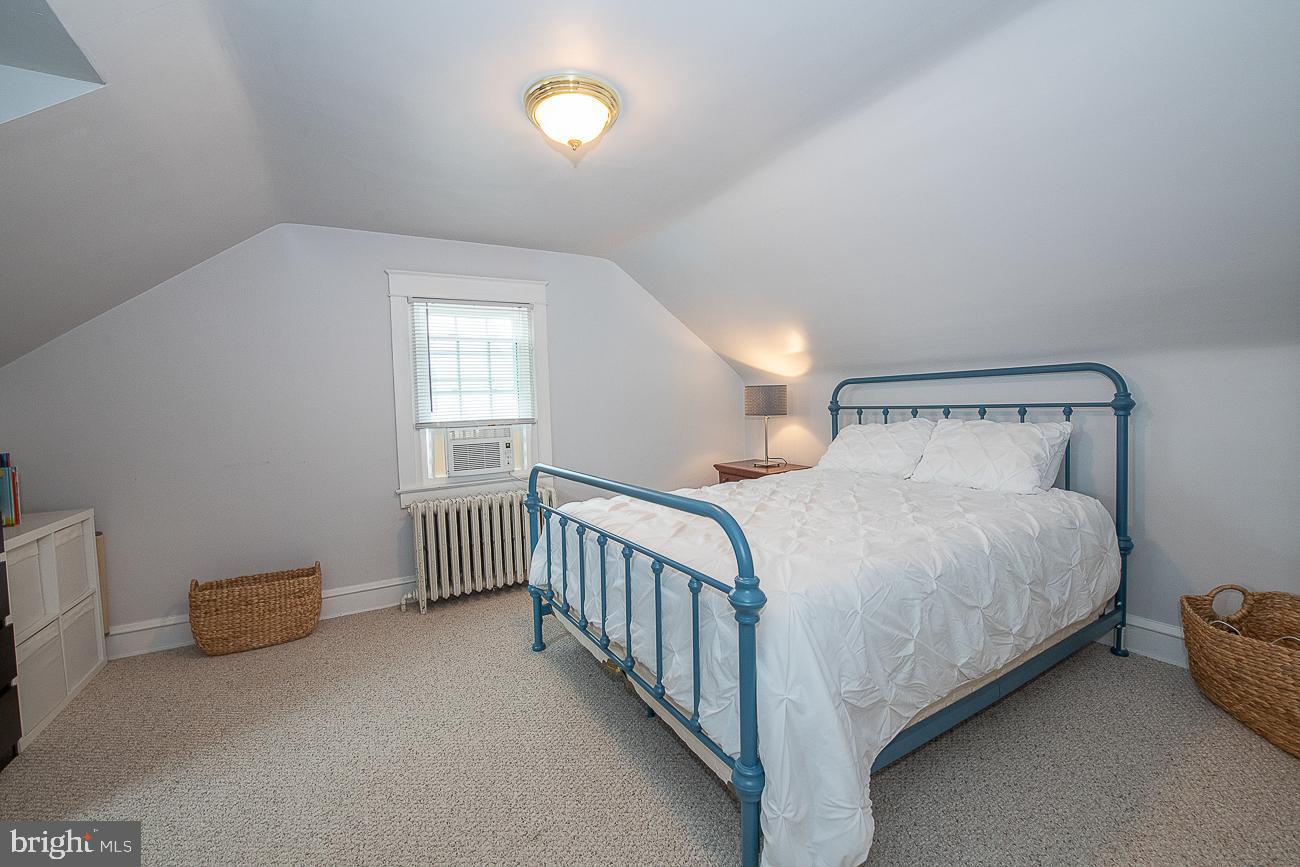 117 Gladstone Road Lansdowne, PA 19050 - Photo 42 of 57 Guest Suite or Primary Bedroom